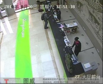 D1效果-某酒店前台全景视频监控录像演示