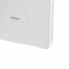 海康威视 DS-7108N-SN/P 8路全高清1080p NVR网络录像机(SATA*1)(网口*9)